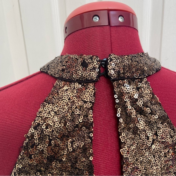 One  Clothing women gold sequins sleeveless mini lined dress. Size S. Used. - Picture 5 of 11